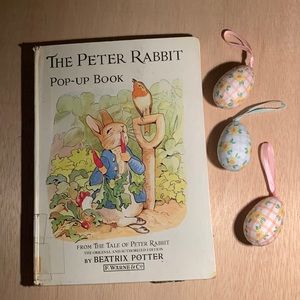 The Peter Rabbit Pop-Up Book with defects & 3 eggs Easter ornaments